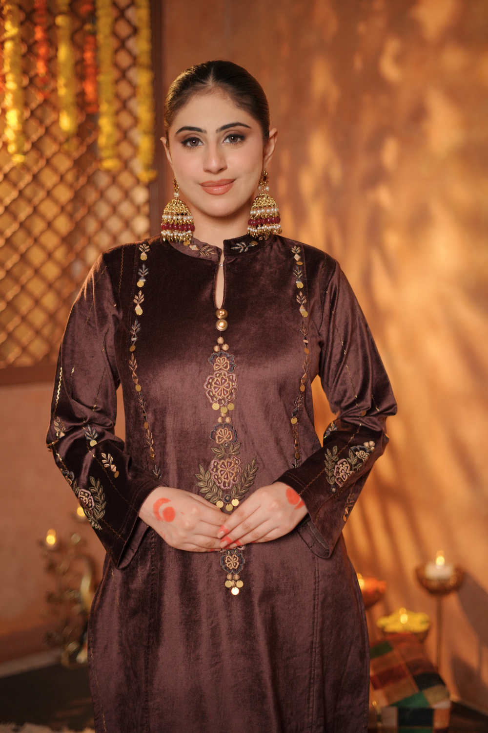 BROWN VELVET DUPATTA SET